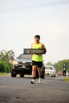Runner Photo 4802280