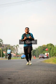 Runner Photo 4802302