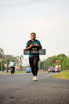 Runner Photo 4802305