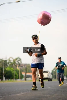 Runner Photo 4802560