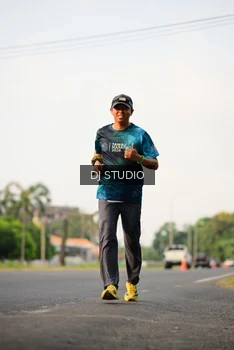 Runner Photo 4802594