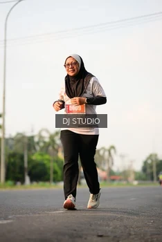 Runner Photo 4802660
