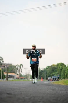 Runner Photo 4802735