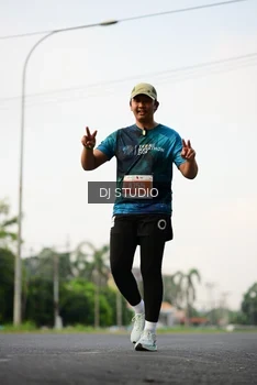 Runner Photo 4802772