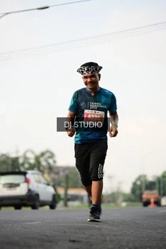 Runner Photo 4802835