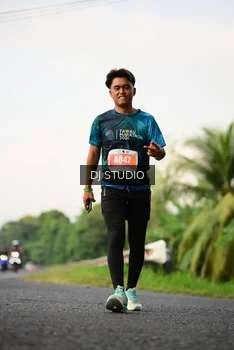 Runner Photo 4802883