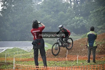 Runner Photo 4803719