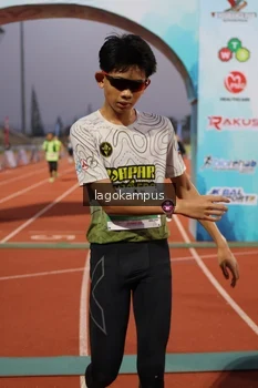 Runner Photo 4803805
