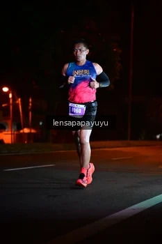 Runner Photo 4804691