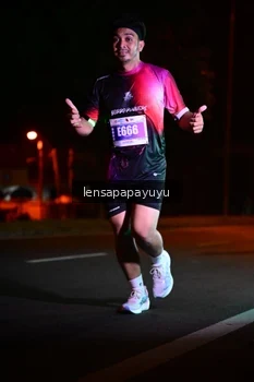 Runner Photo 4806300