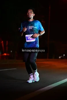 Runner Photo 4806425