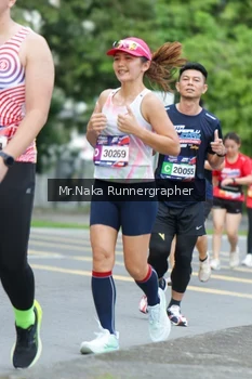 Runner Photo 48070