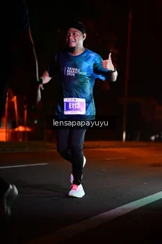 Runner Photo 4807007