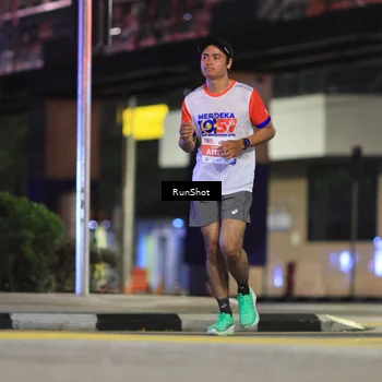 Runner Photo 4807010
