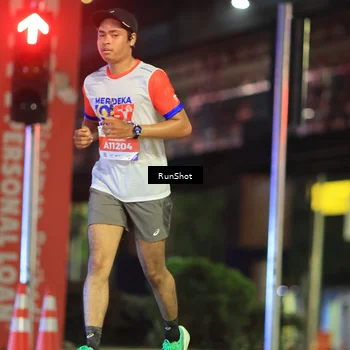 Runner Photo 4807019