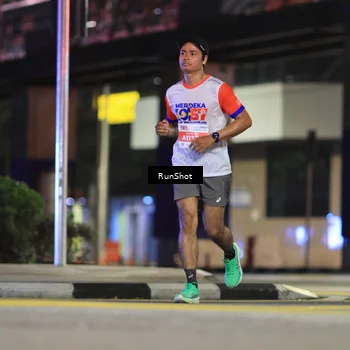 Runner Photo 4807023