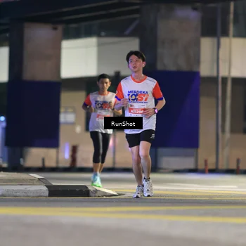 Runner Photo 4807312