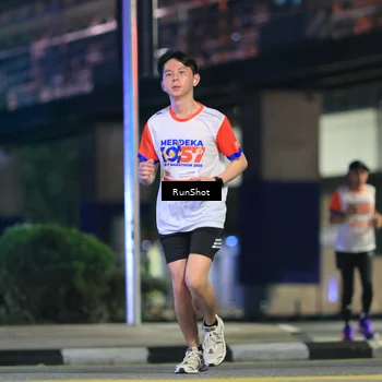 Runner Photo 4807319