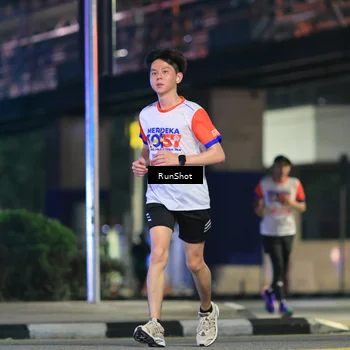 Runner Photo 4807327