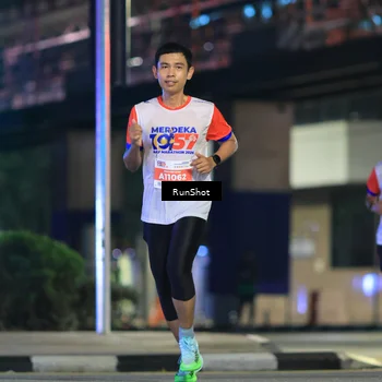 Runner Photo 4807335