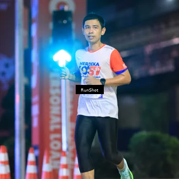 Runner Photo 4807354