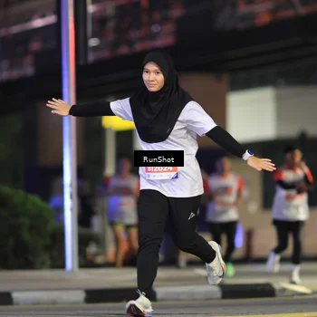 Runner Photo 4807425