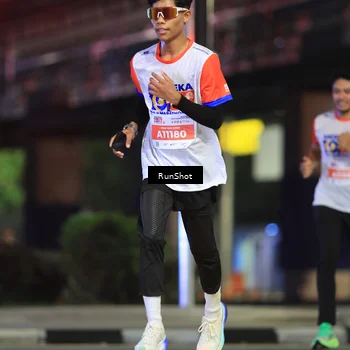 Runner Photo 4807503