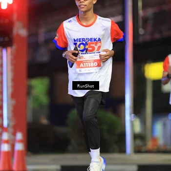 Runner Photo 4807511
