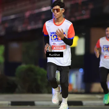 Runner Photo 4807533
