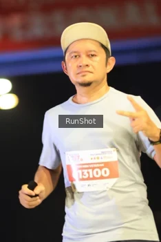Runner Photo 4807592