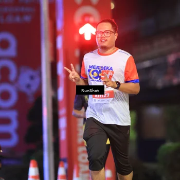Runner Photo 4807814