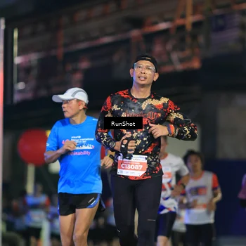 Runner Photo 4807918