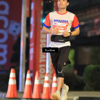 Runner Photo 4808449