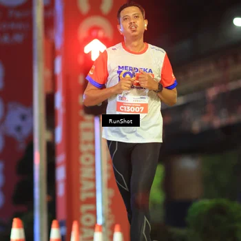 Runner Photo 4808450