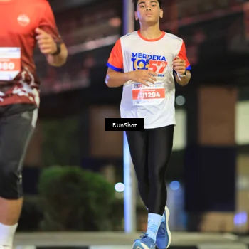 Runner Photo 4808835