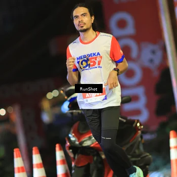 Runner Photo 4808993