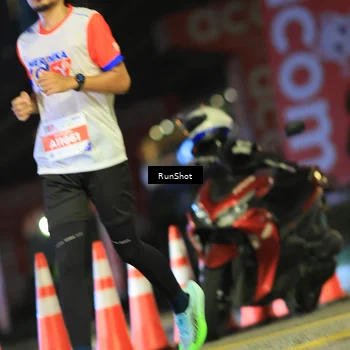 Runner Photo 4809001