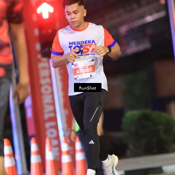 Runner Photo 4809035