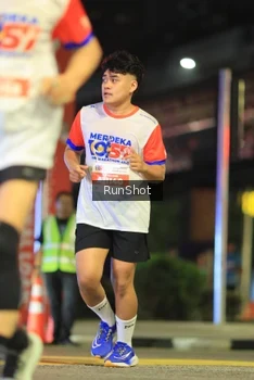 Runner Photo 4809160