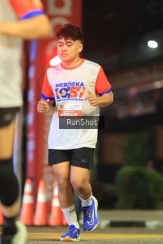 Runner Photo 4809167