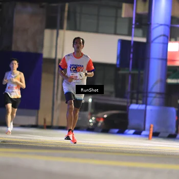 Runner Photo 4809194
