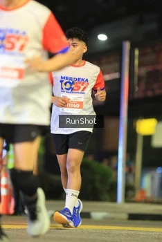 Runner Photo 4809213