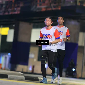 Runner Photo 4809659