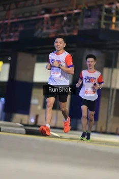 Runner Photo 4809711