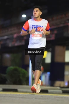 Runner Photo 4809723