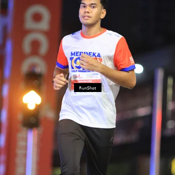 Runner Photo 4809732