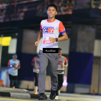Runner Photo 4809837