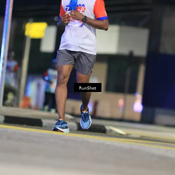 Runner Photo 4809971