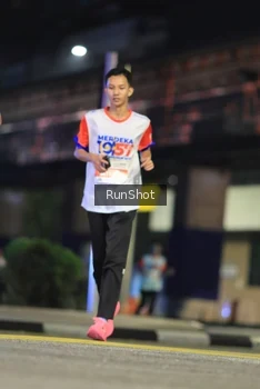 Runner Photo 4810002