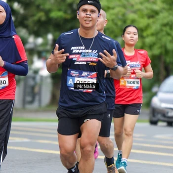 Runner Photo 48101